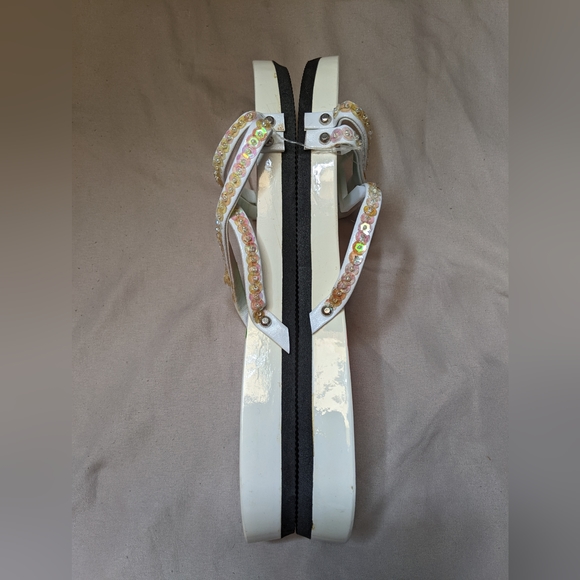 Mamo slippers - Picture 2 of 4